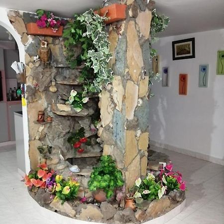 Hostal Dante San Gil Exteriör bild