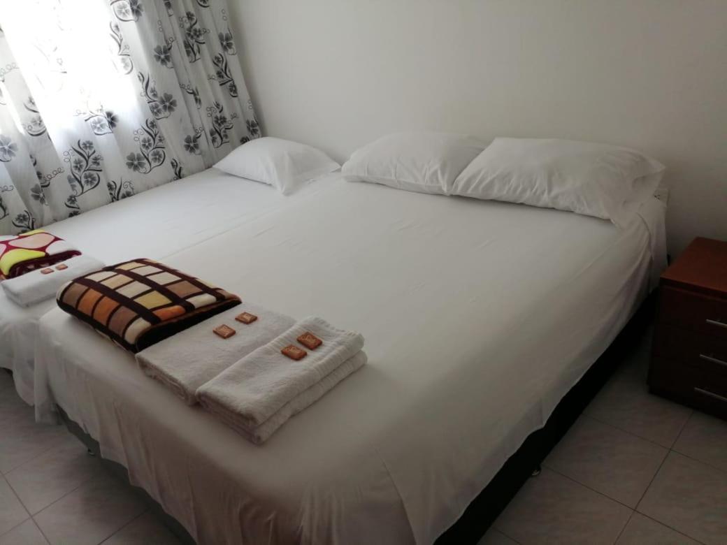 Hostal Dante San Gil Exteriör bild