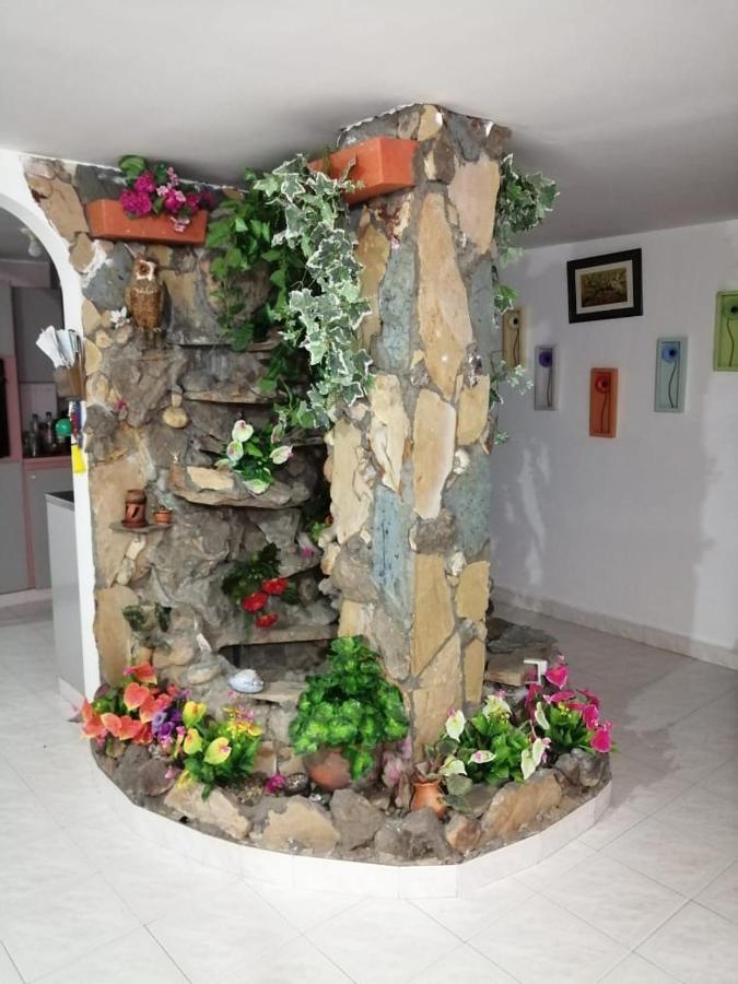 Hostal Dante San Gil Exteriör bild